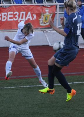 «Рязань-ВДВ» дома разгромила «Мордовочку»